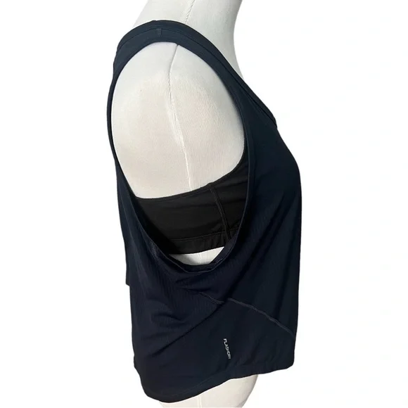 The North Face Flash Dry Razorback Tank with Built in Bra - Picture 5 of 5
